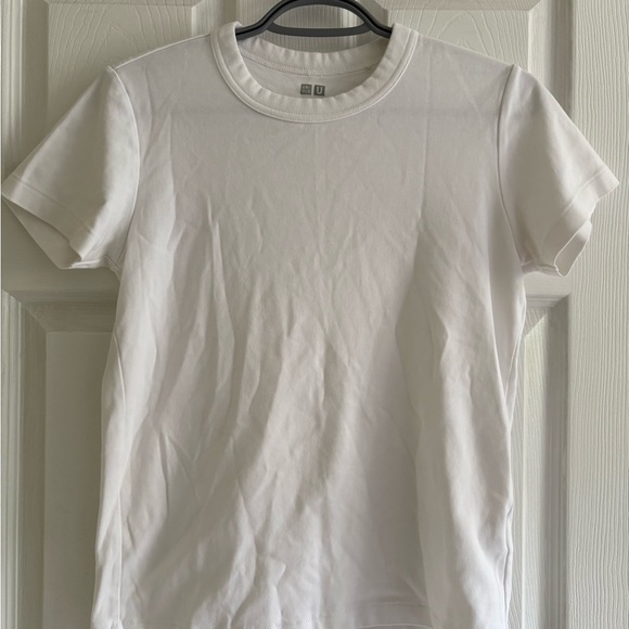 Uniqlo Cotton Crew Neck - Picture 1 of 4